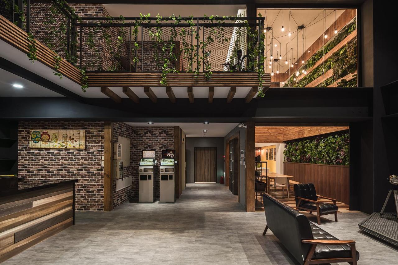 貓頭鷹旅店 Hostel Yuchi Exterior photo