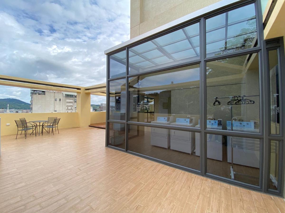 貓頭鷹旅店 Hostel Yuchi Exterior photo